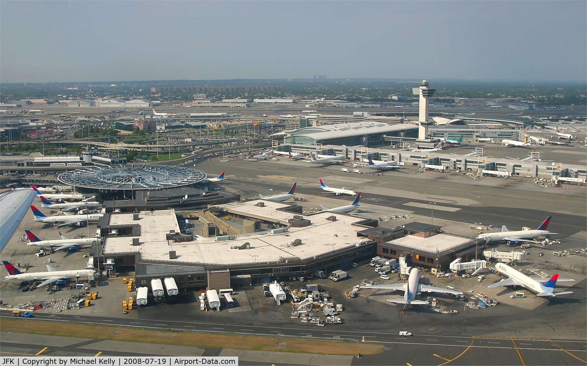 John F Kennedy International Airport (JFK) - Overview of JFK airport with Aer Lingus A330 EI-ORD parked up at Terminal 4