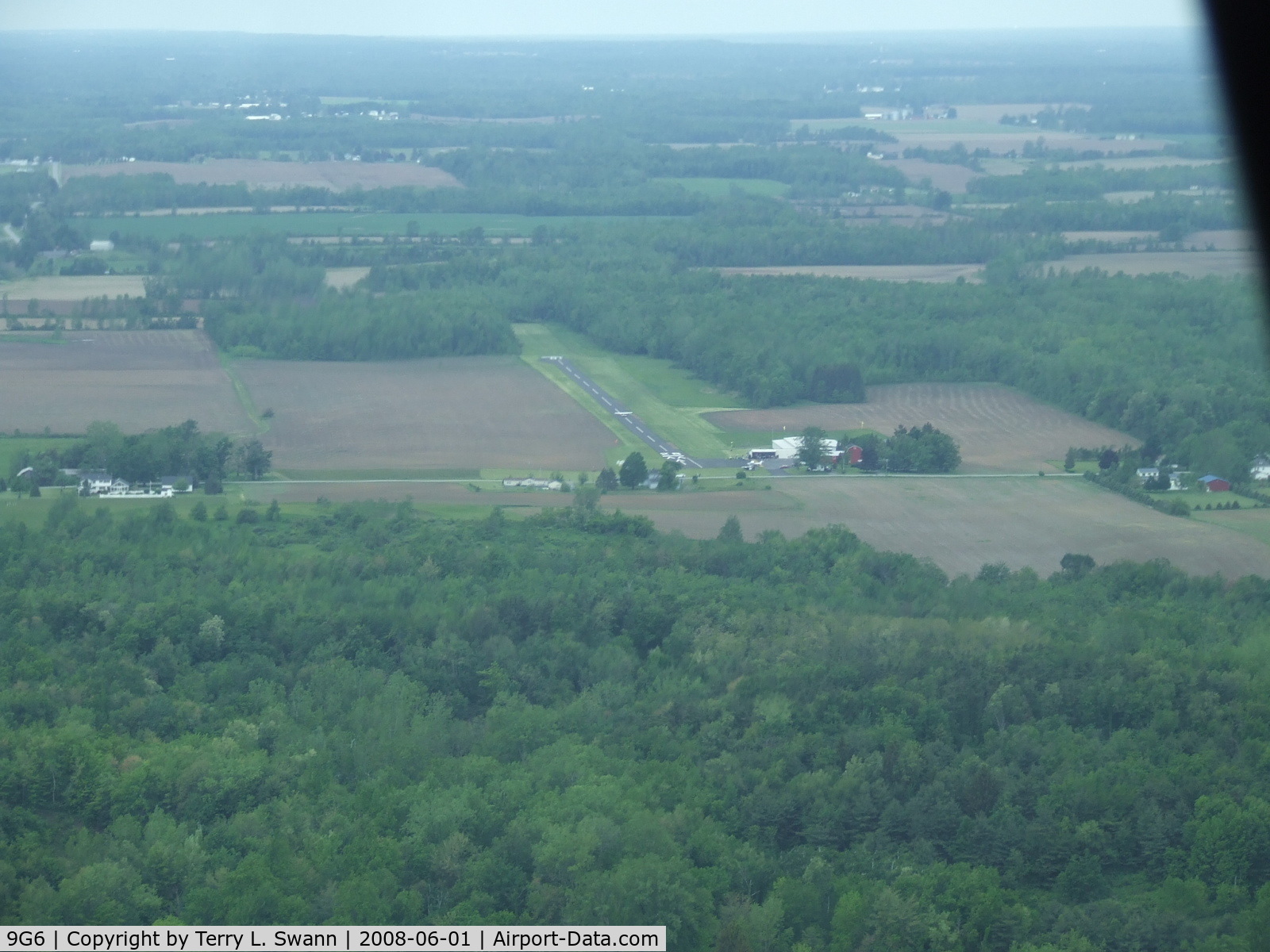 Pine Hill Airport (9G6) - Turning left for final on Runway 28 at Pine Hill.