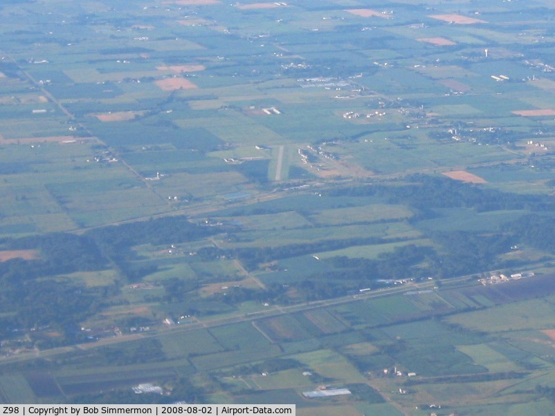 Ottawa Executive Airport (Z98) - Looking south from 7500'