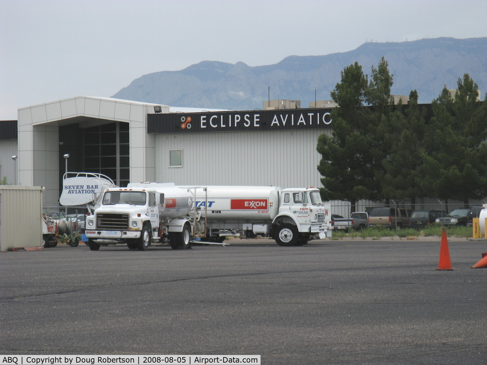 Albuquerque International Sunport Airport (ABQ) - Eclipse Aviation-EA500 Jet, Flight Test/Customer Delivery Hangar and Offices