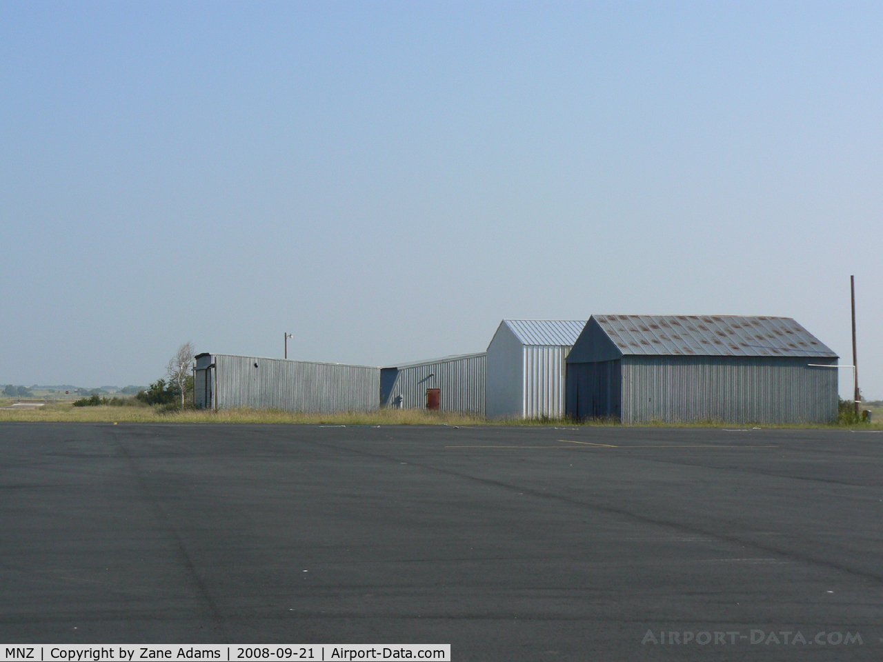 Hamilton Municipal Airport (MNZ) - Hamilton, Texas 