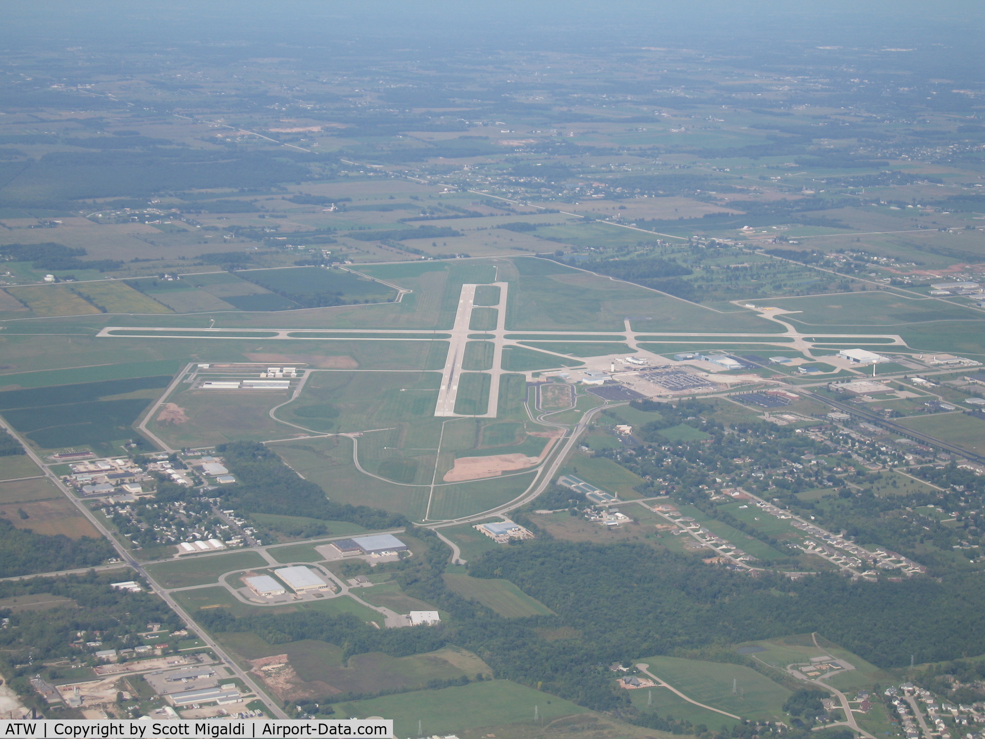 Outagamie County Regional Airport (ATW) - Taken on a trip up to 6Y9