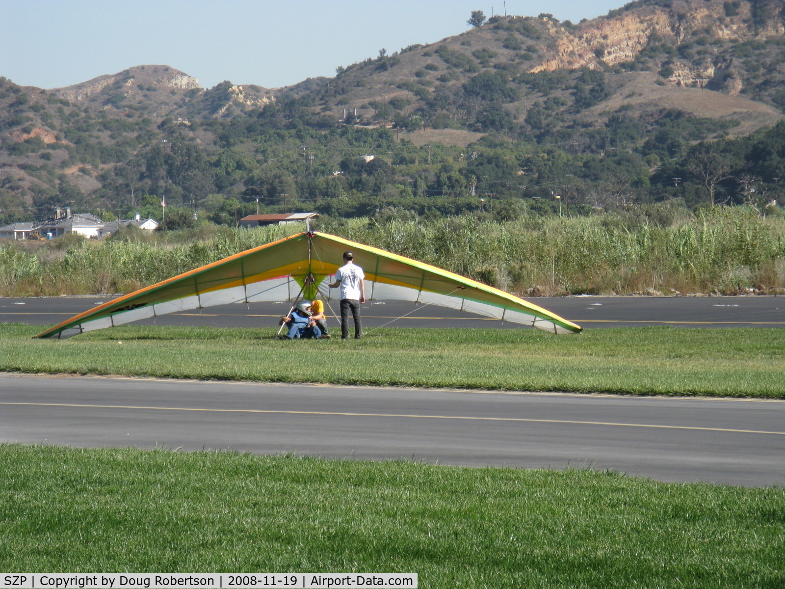 Santa Paula Airport (SZP) - Repealing the Law of Gravity-Hang Glider launching from level ground-Crashed