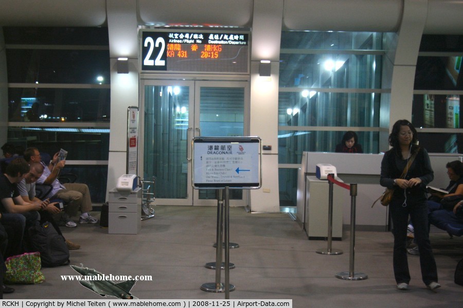 Kaohsiung International Airport, Kaohsiung City Taiwan (RCKH) - Gate 22 - Flight KA431 to Hong Kong