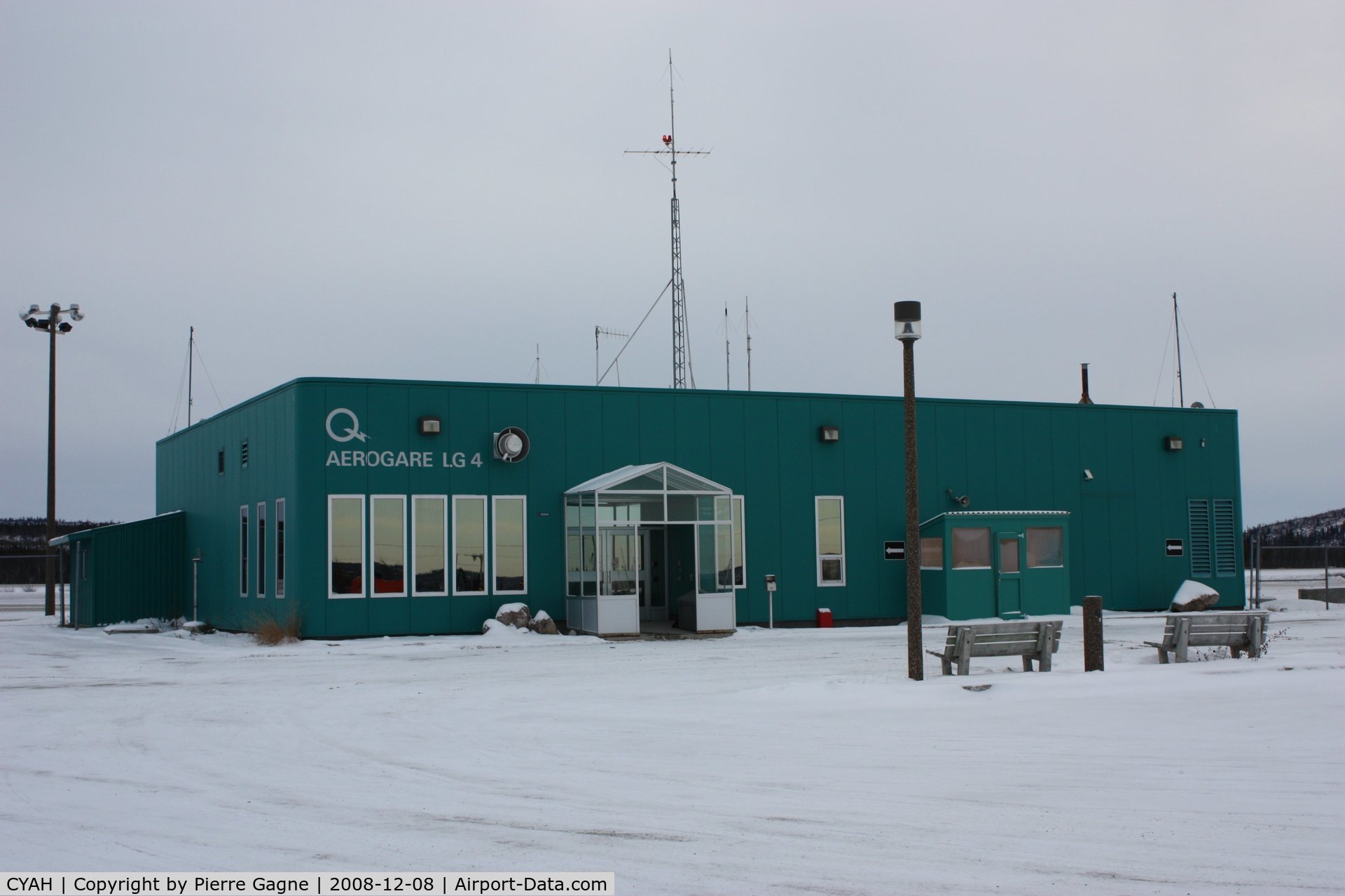 La Grande-4 Airport, La Grande-4 generating station, Quebec Canada (CYAH) - CYAH in winter