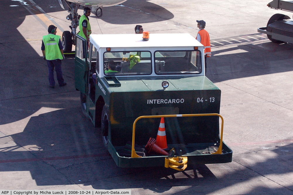 Jorge Newbery Airport, Buenos Aires Argentina (AEP) - Tug