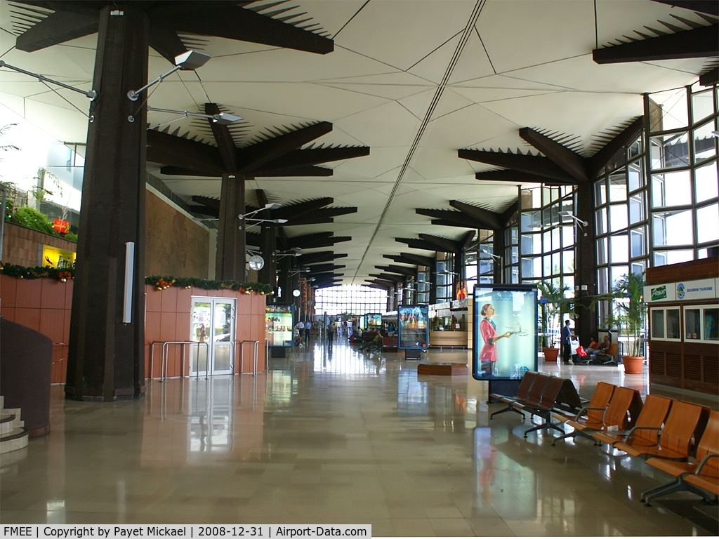 Roland Garros Airport, Saint-Denis, Réunion France (FMEE) - Terminal passenger
