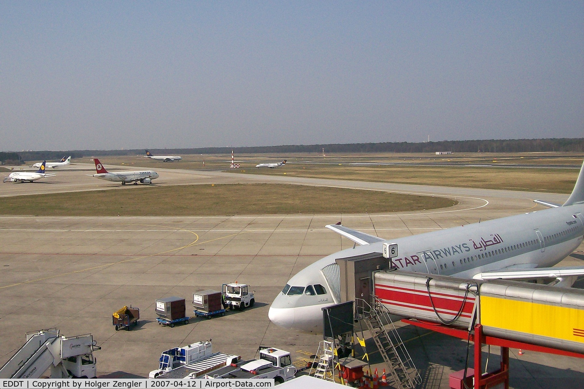 Tegel International Airport (closing in 2011), Berlin Germany (EDDT) - Coming and going at TXL