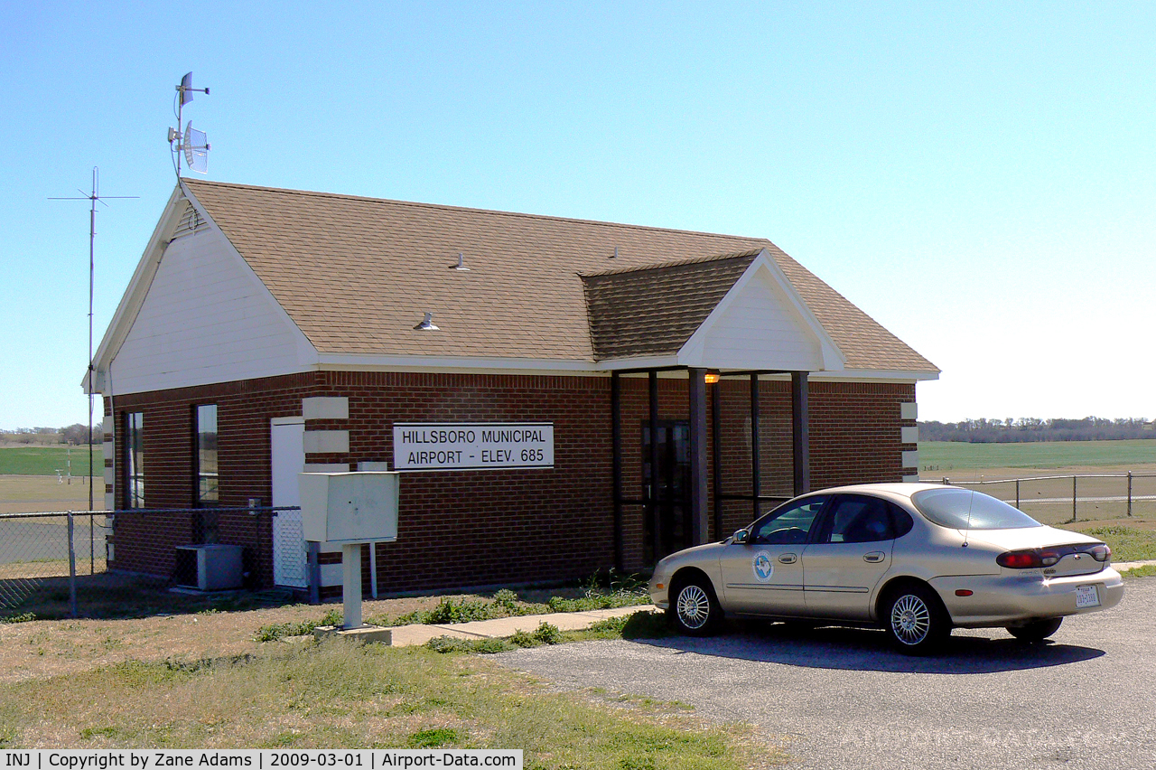 Hillsboro Municipal Airport (INJ) - Hillsboro Municipal termial building.