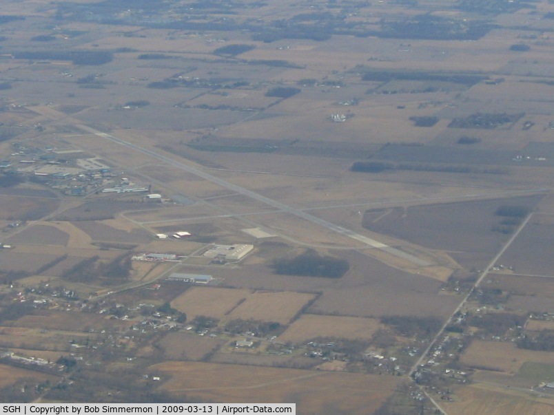 Springfield-beckley Municipal Airport (SGH) - Looking SE from 5500'