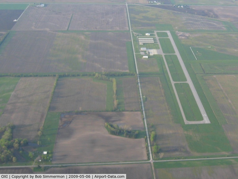 Starke County Airport (OXI) - Looking south from 3000', VOR in the upper left corner