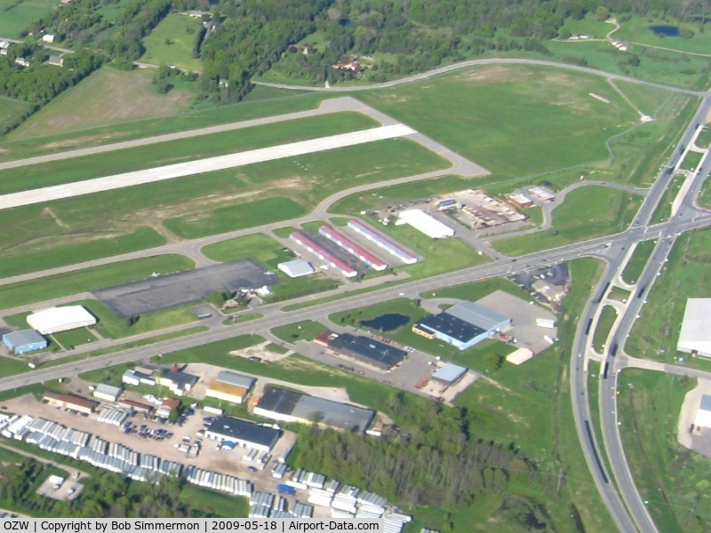 Livingston County Spencer J. Hardy Airport (OZW) - Looking NE