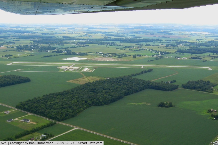 Sandusky County Regional Airport (S24) - Looking SE