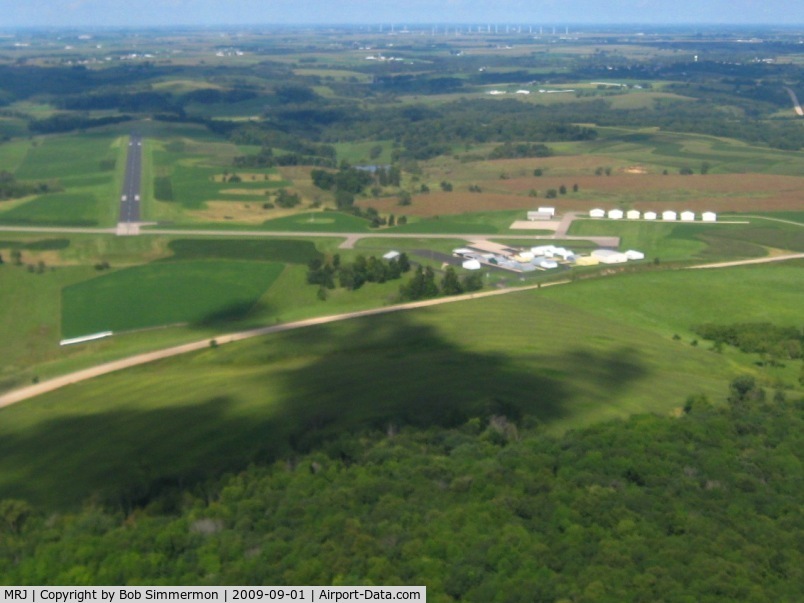 Iowa County Airport (MRJ) - Looking down RWY 29