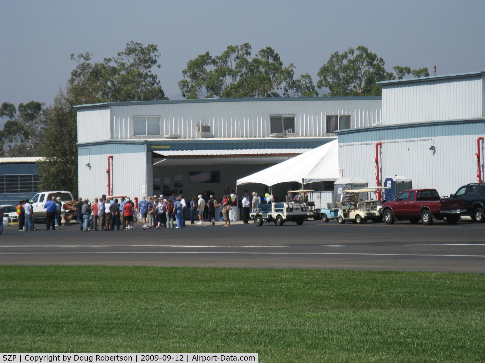Santa Paula Airport (SZP) - Vicki Cruse Memorial-over 300 in attendance