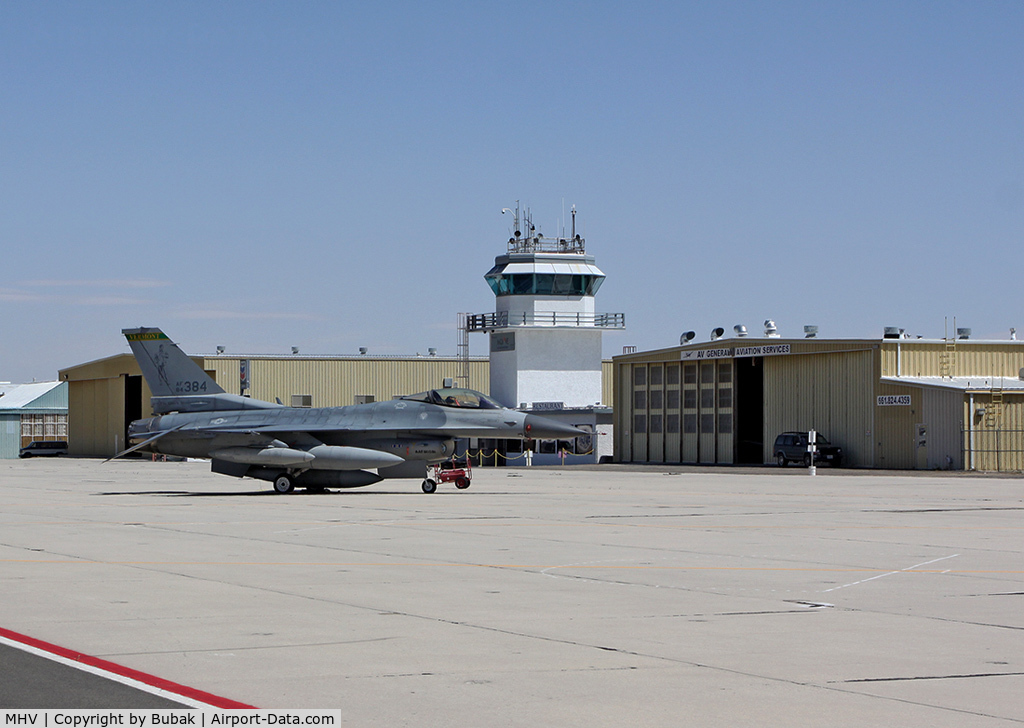 Mojave Airport (MHV) - F-16