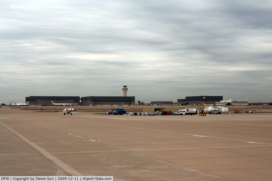 Dallas/fort Worth International Airport (DFW) - DFW