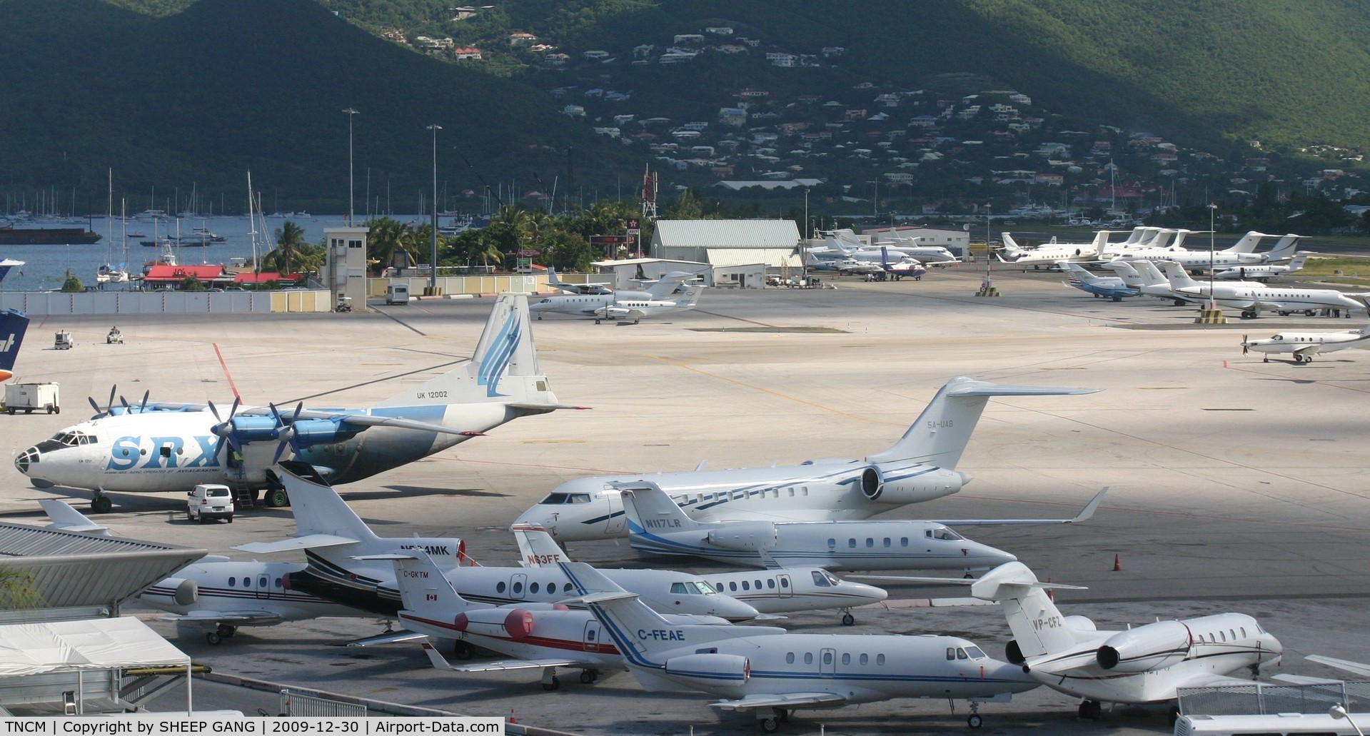 Princess Juliana International Airport, Philipsburg, Sint Maarten Netherlands Antilles (TNCM) - Birds  eyes view main ramp
