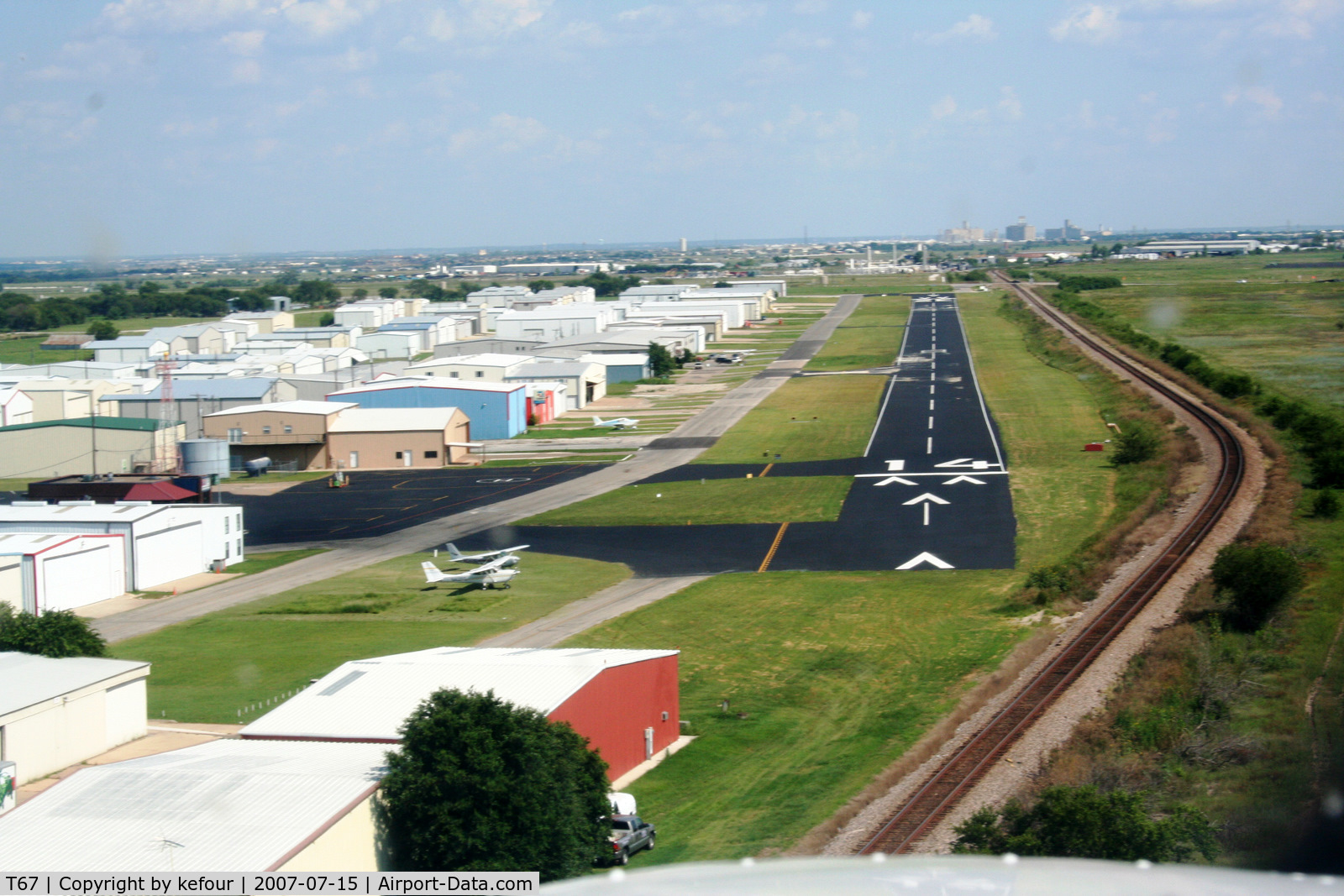 Hicks Airfield Airport (T67) - Short final 14 Hicks