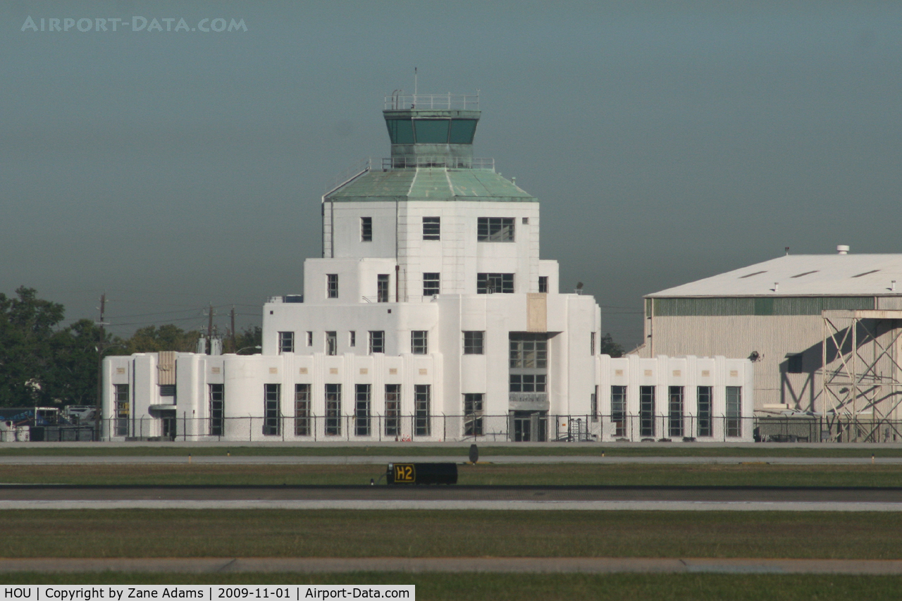 William P Hobby Airport (HOU) - 1940 Air Terminal Museum (original airport terminal building) 