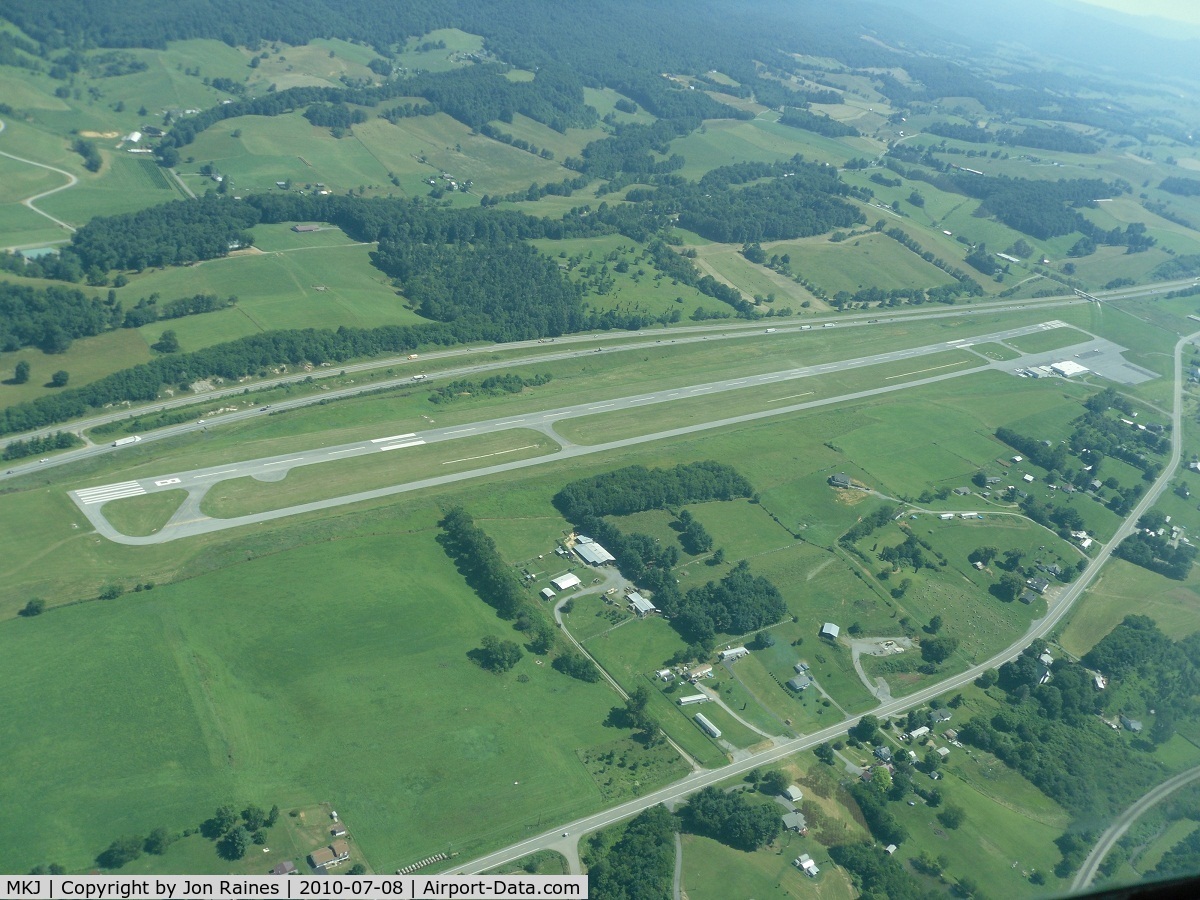 Mountain Empire Airport (MKJ) - Aerial of Mountain Empire Airport from the southwest.