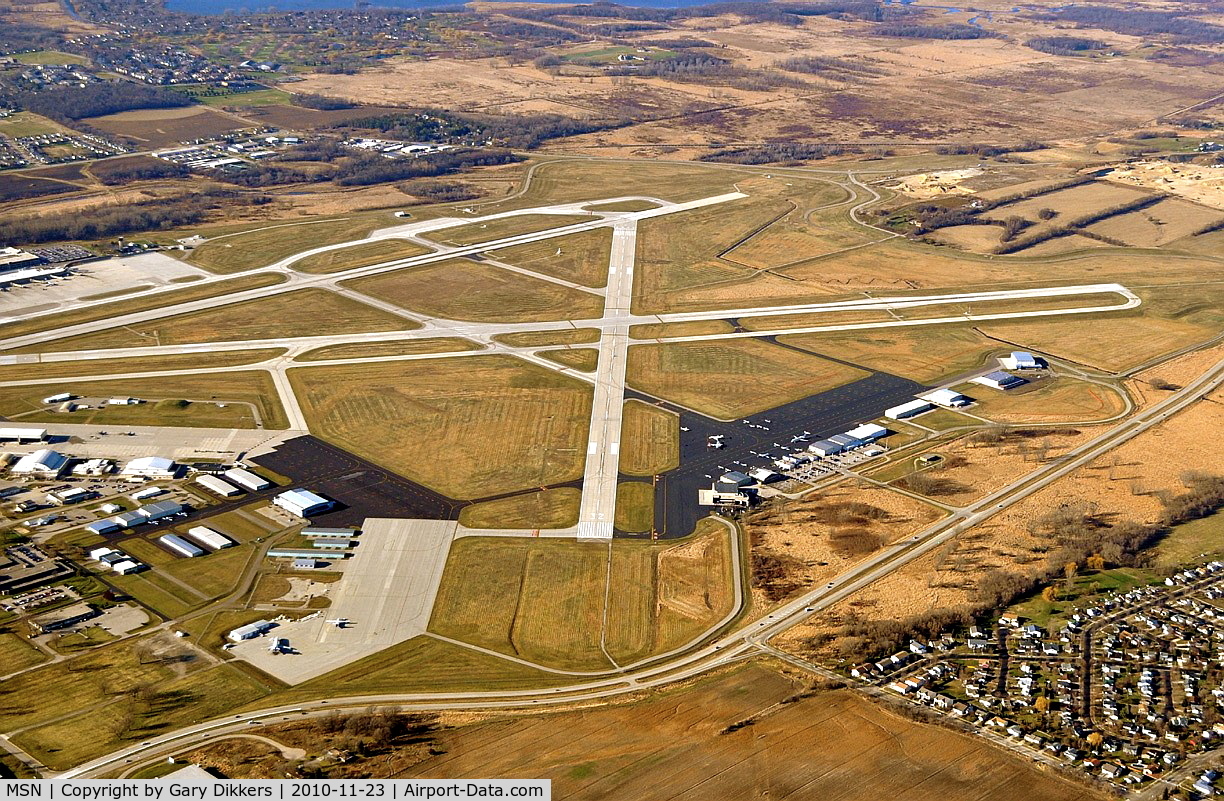 Dane County Rgnl-truax Field Airport (MSN) - Initial for RWY 32