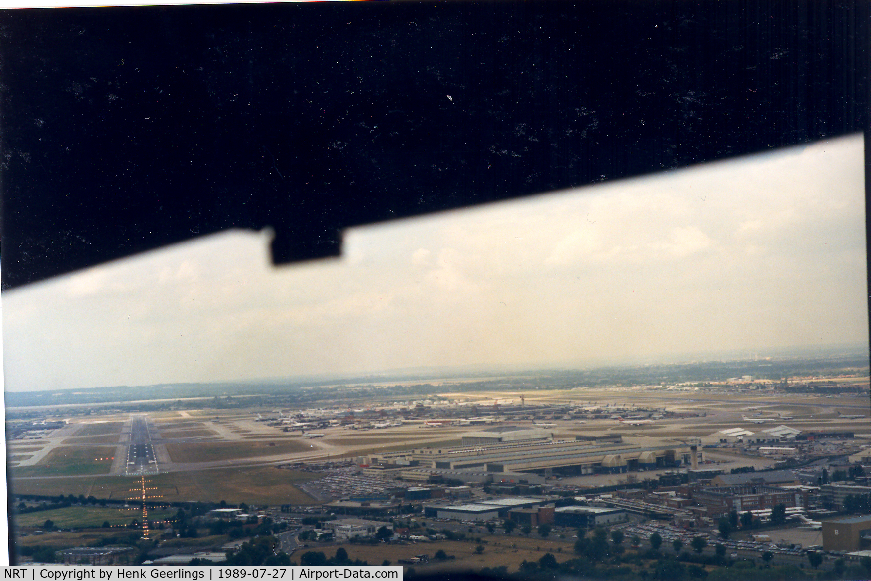 Narita International Airport (New Tokyo), Narita, Chiba Japan (NRT) - Landing NRT - Toky o-b JAL B747 SUD-300 27 Jul '89