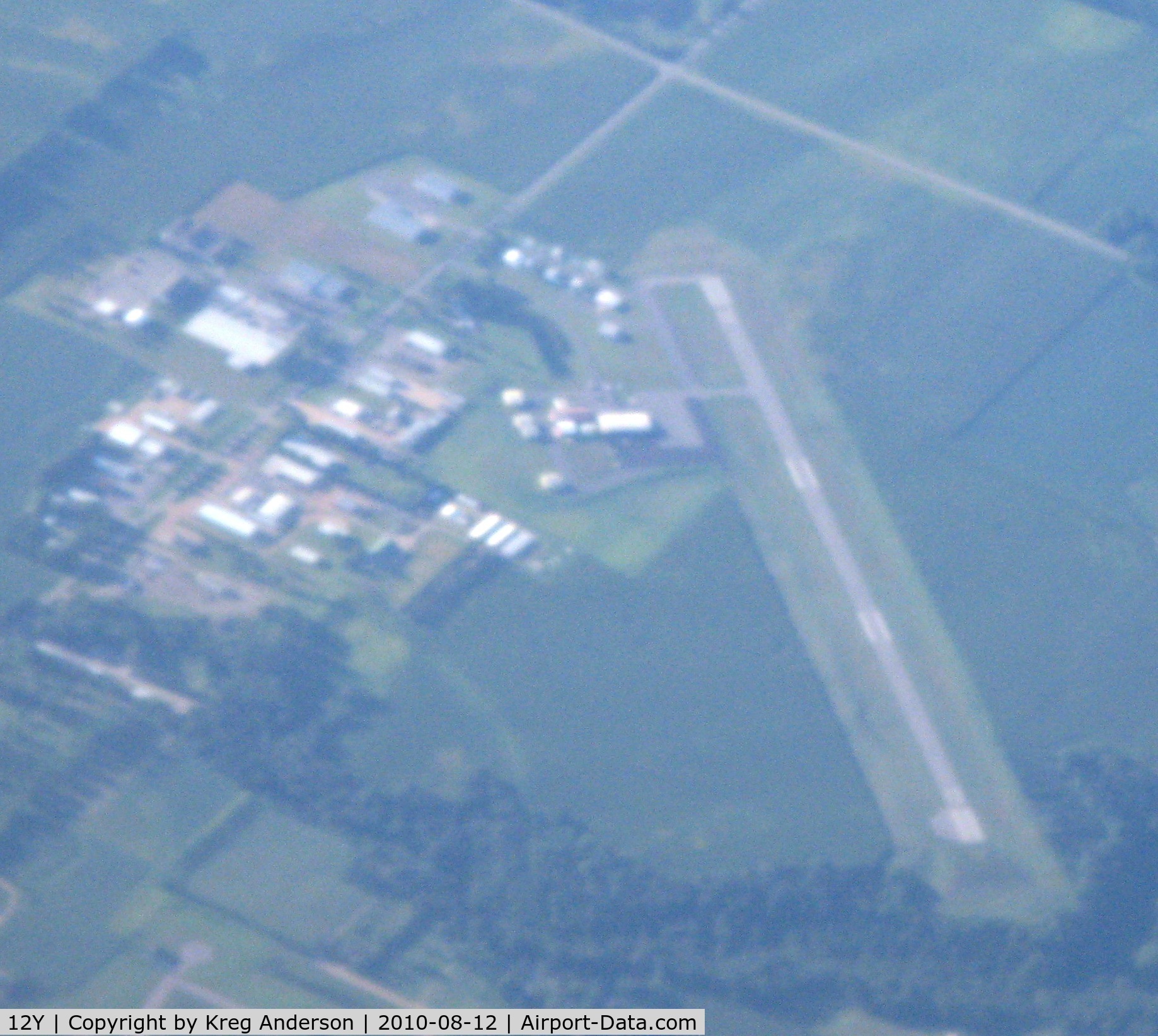 Le Sueur Municipal Airport (12Y) - Le Sueur Municipal Airport