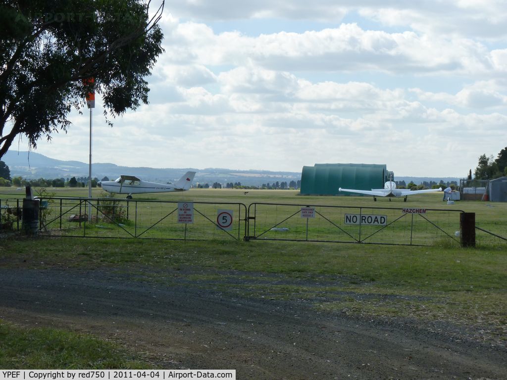 Sunbury Airfield Airport, Sunbury, Victoria, Australia Australia (YPEF) - General view of Sunbury (Penfield) Airfield, Victoria