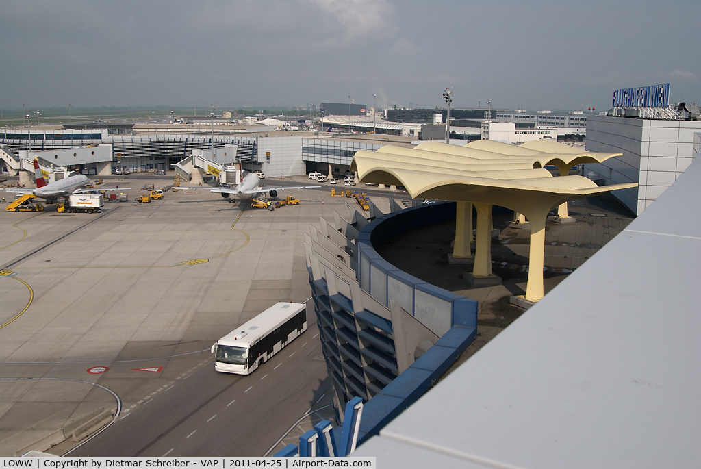 Vienna International Airport, Vienna Austria (LOWW) - Terminal