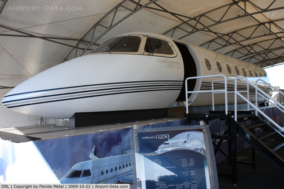 Executive Airport (ORL) - Gulfstream 250