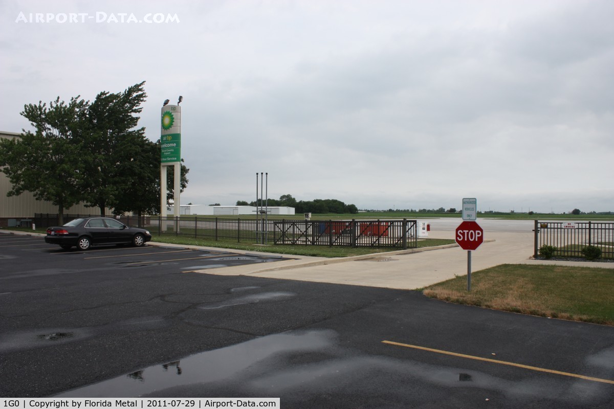 Wood County Airport (1G0) - Bowling Green Ohio