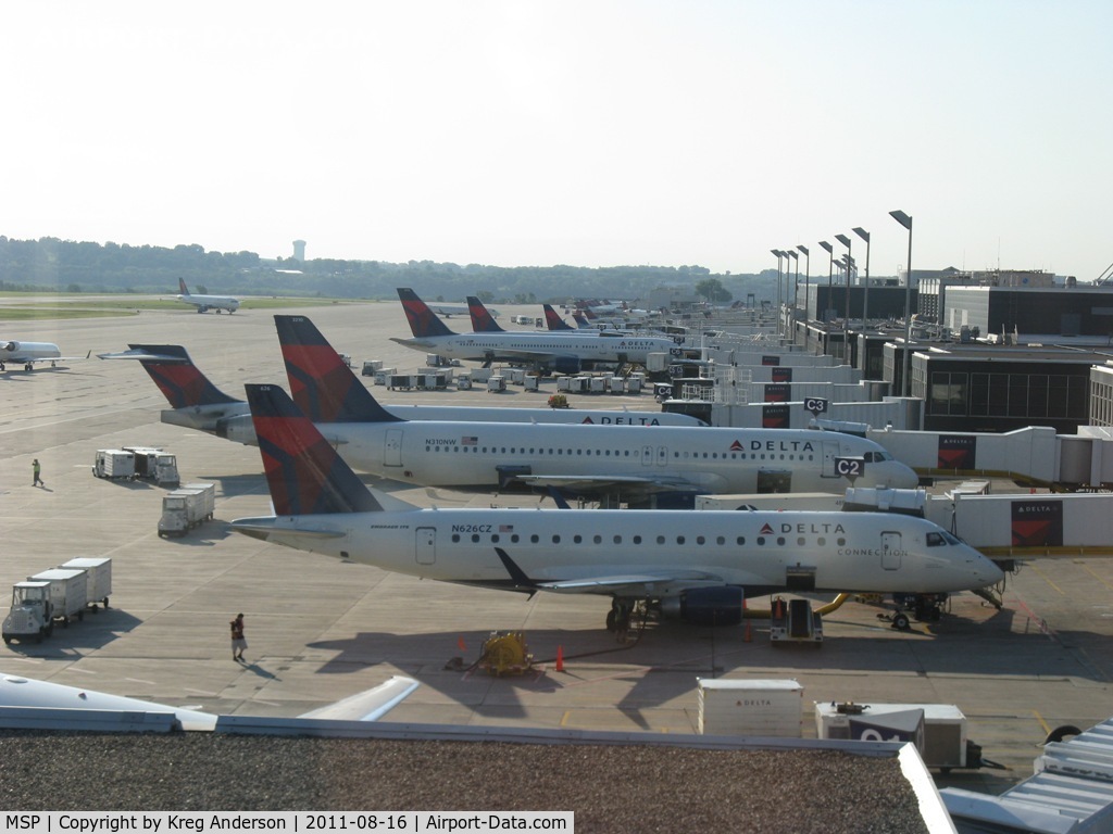 Minneapolis-st Paul Intl/wold-chamberlain Airport (MSP) - A view of Concourse C from the observation deck.