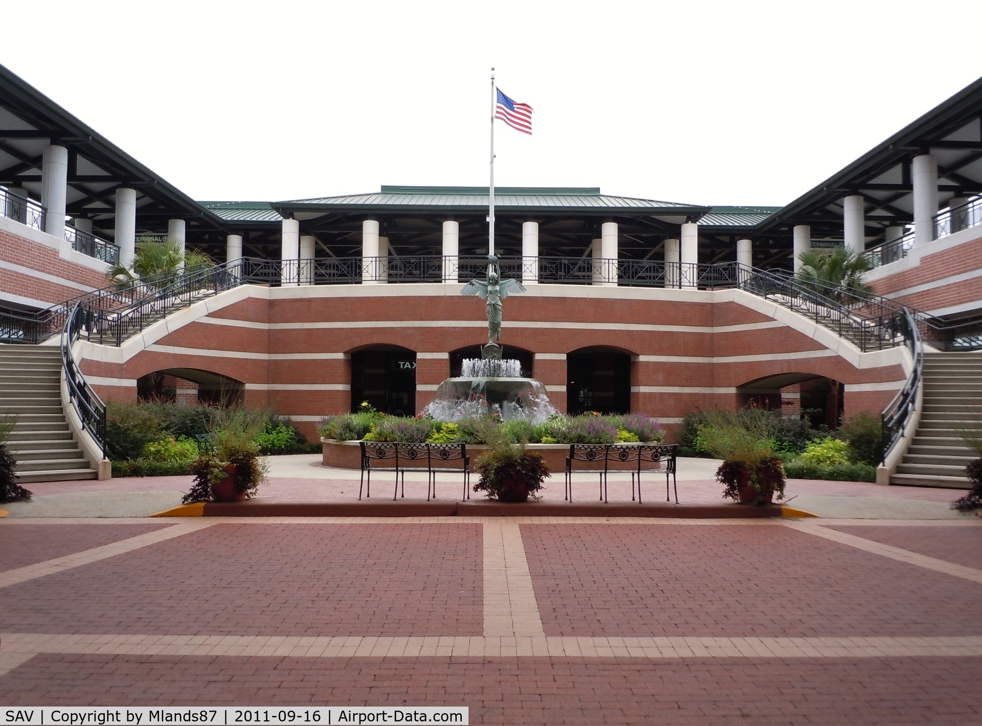 Savannah/hilton Head International Airport (SAV) - Had to drive down to the Savannah airport the other day and this has to be one of the nicer airports around.