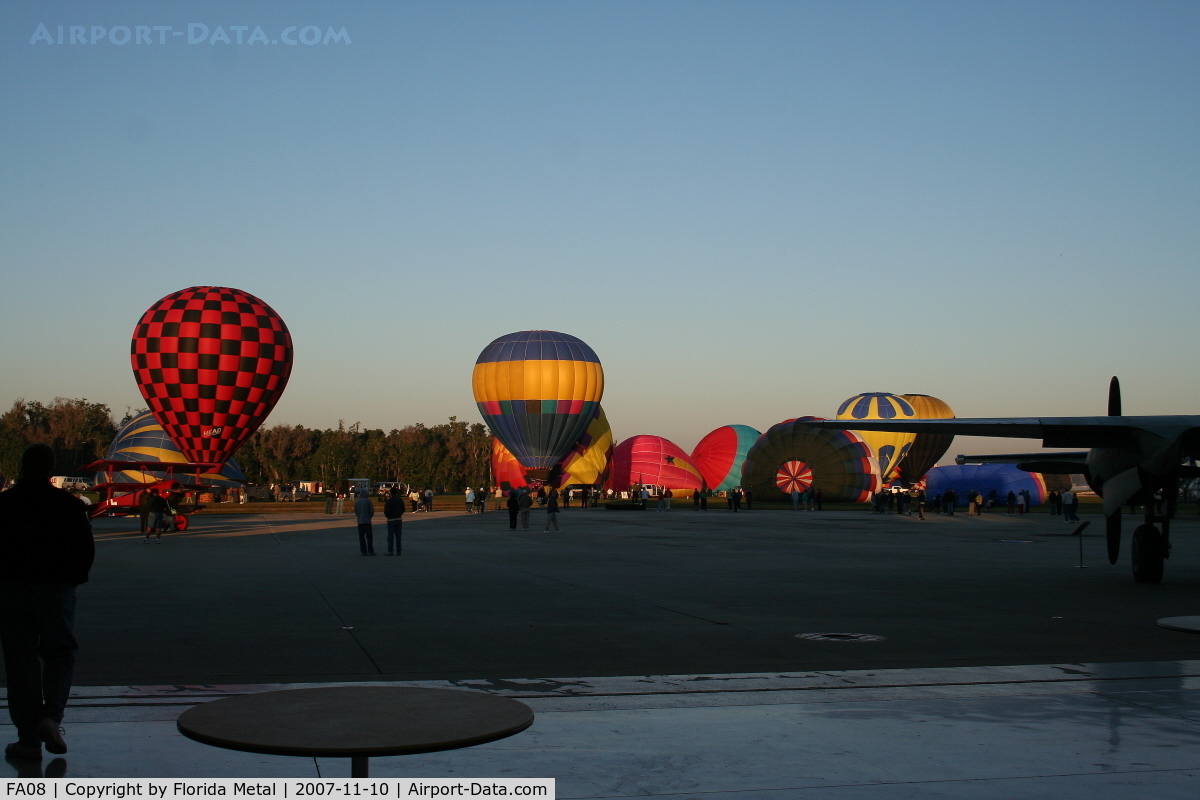 Orlampa Inc Airport (FA08) - balloons