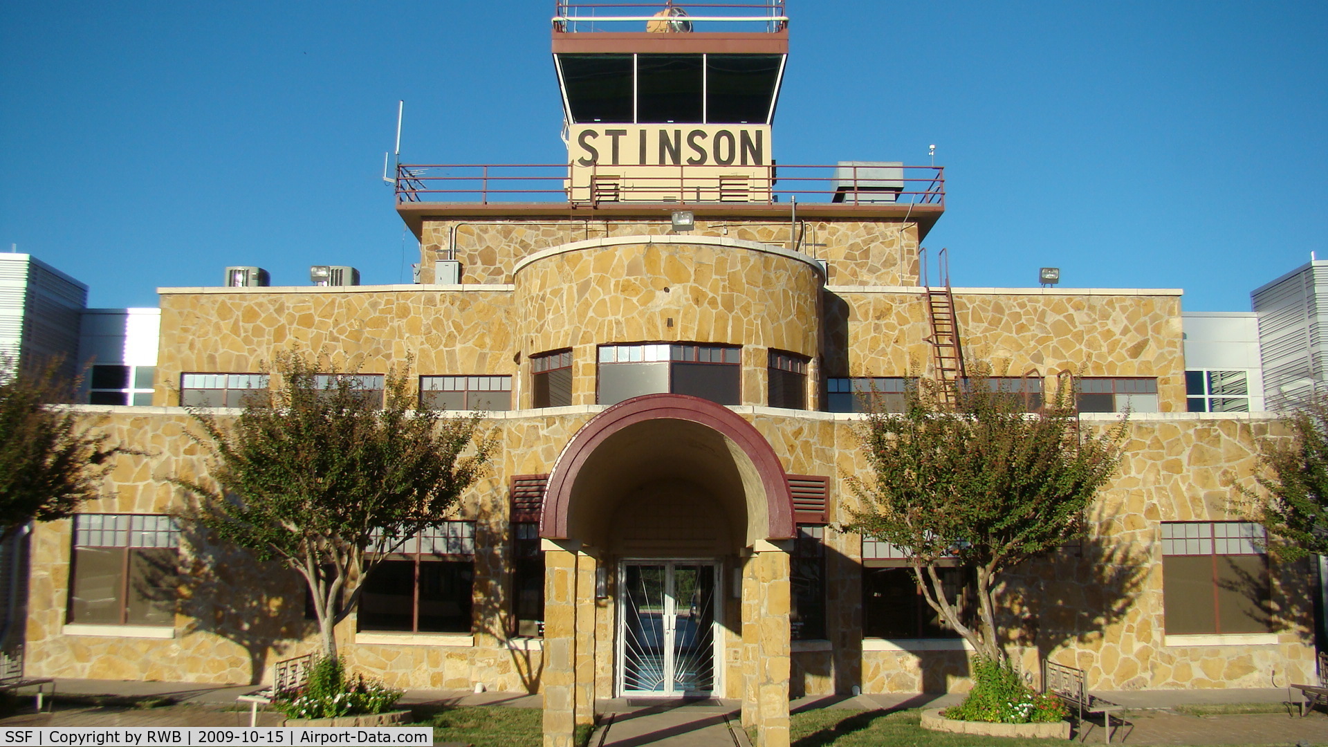 Stinson Municipal Airport (SSF) - Terminal building
