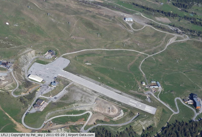 Courchevel Airport, Courchevel France (LFLJ) - Passing over Courchevel during one return flight from Cannes to Lausanne
