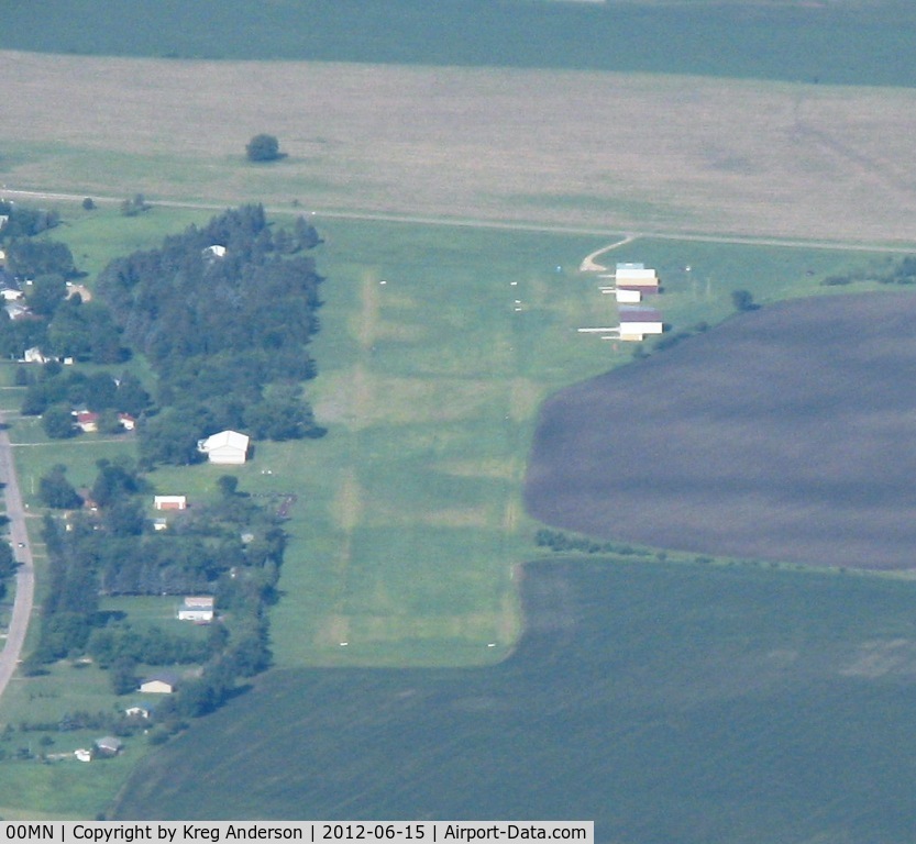 Battle Lake Municipal Airport (00MN) - A view of the Battle Lake Municipal Airport facing east at 5500'.