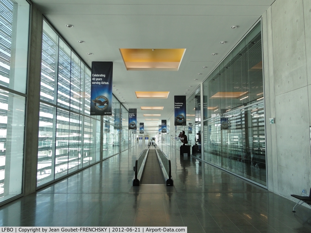 Toulouse Airport, Blagnac Airport France (LFBO) - new terminal