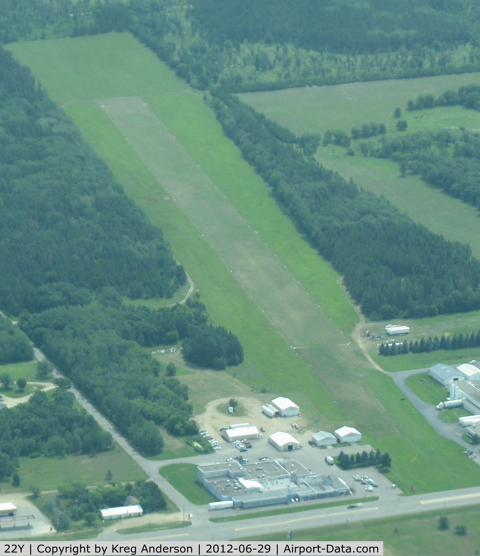 Morey's Airport (22Y) - A shot of Morey's Airport in Motley, MN from 3500'.