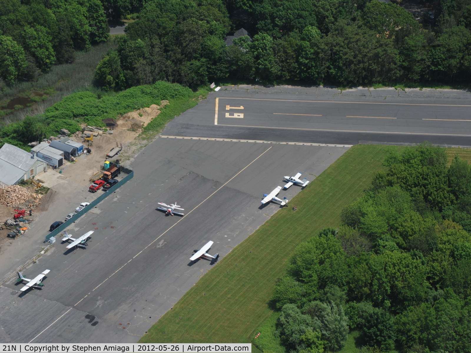 Mattituck Airport (21N) - Detail of North end of runway.