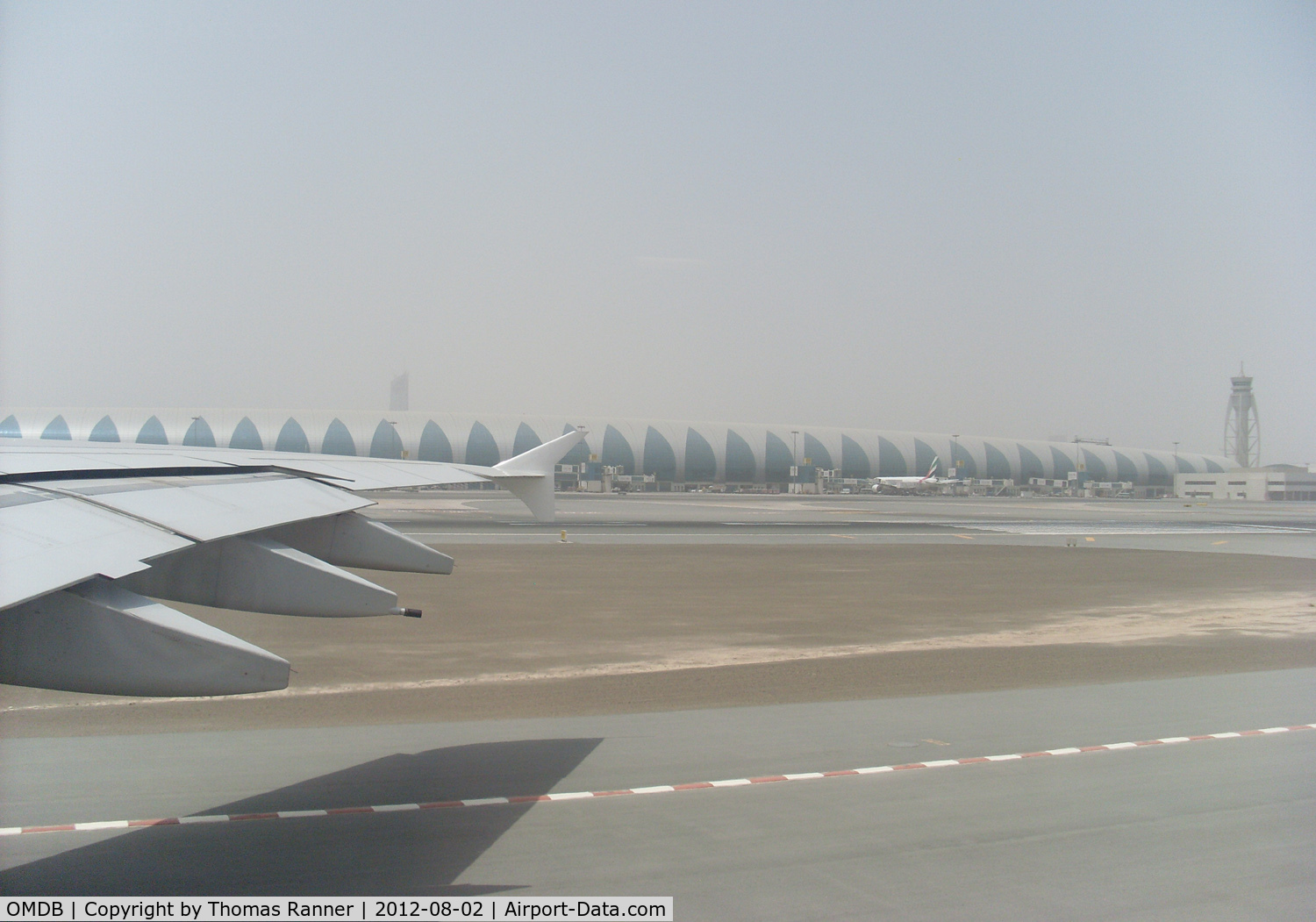 Dubai International Airport, Dubai United Arab Emirates (OMDB) - a really long Terminal
