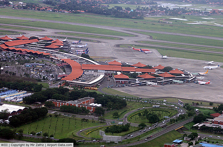 Soekarno-Hatta International Airport, Cengkareng, Banten (near Jakarta) Indonesia (WIII) - Soekarno-Hatta International Airport, Terminal 1. Airborne from Runway 25R, CGK to KUL
