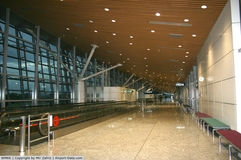 Kuala Lumpur International Airport, Sepang, Selangor Malaysia (WMKK) - Main terminal building