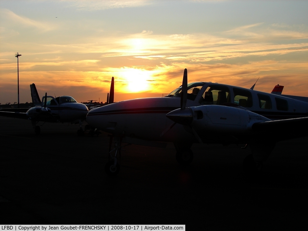 Bordeaux Airport, Merignac Airport France (LFBD) - parking CAPAM