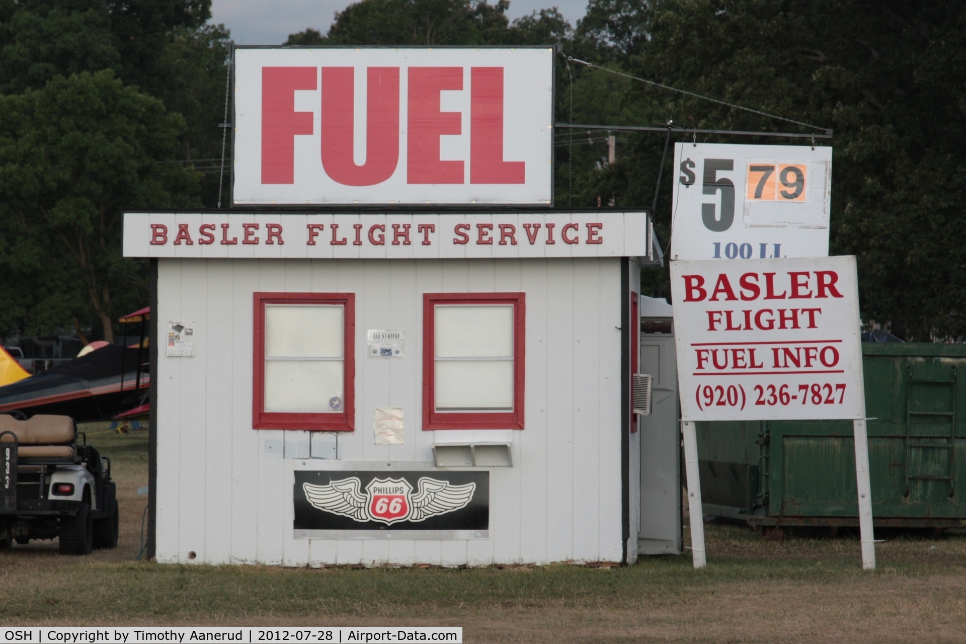 Wittman Regional Airport (OSH) - $5.79 for 100LL during Airventure 20212