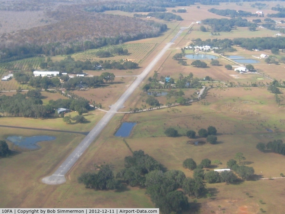 Flying Baron Estates Airport (10FA) - Looking west