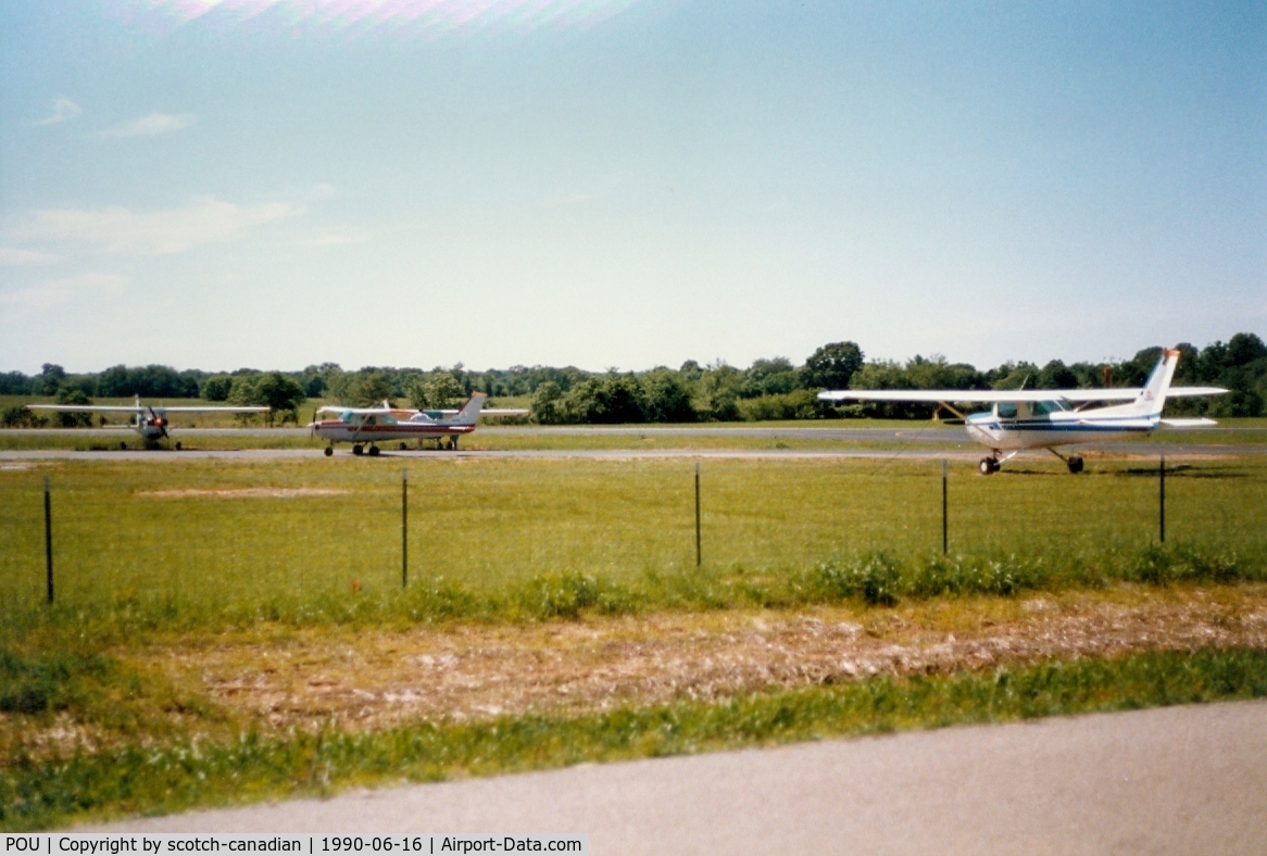 Dutchess County Airport (POU) - Cessna 152's at Dutchess County Airport, Poukeepsie, NY 