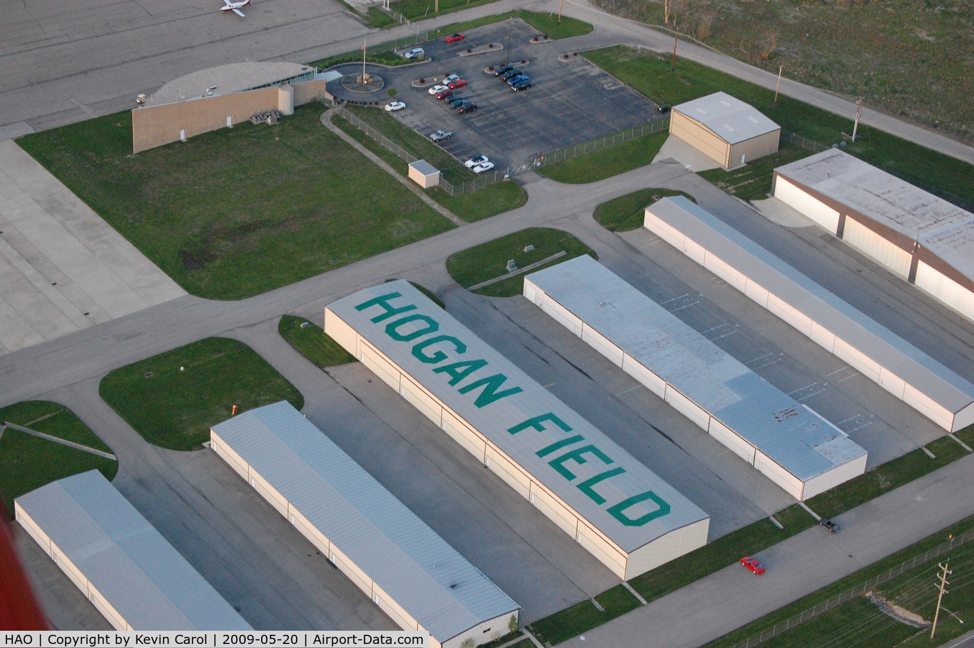 Butler Co Rgnl-hogan Field Airport (HAO) - Air marking on T Hangar Roof-Official name of airport is 
