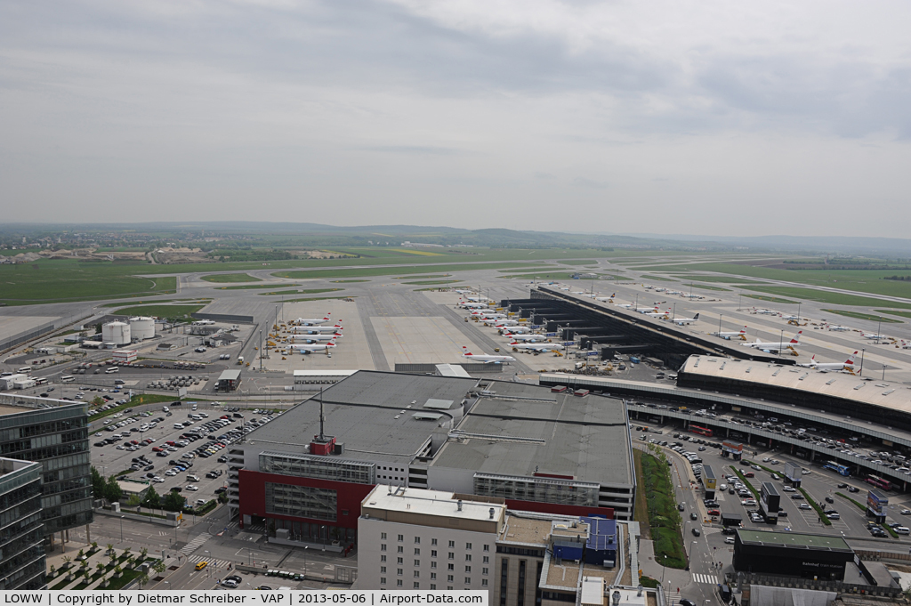Vienna International Airport, Vienna Austria (LOWW) - Vienna Airport Overview